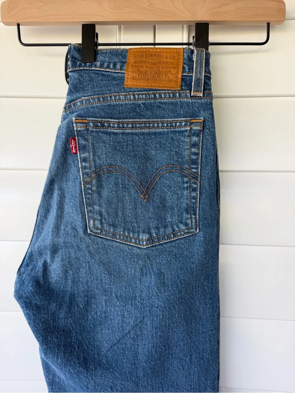 Levi's Women's Blue Straight-Leg Jeans